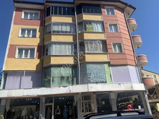 Reşitakif Paşa Caddesi Üzerinde Satılık 3+1 Daire