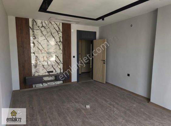 Emlak 72'den Kınay Panorama'da (ekstralı) Kiralık Lüks 3+1 Daire