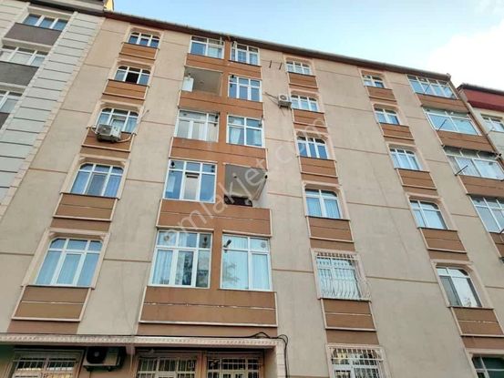 Yıldız Dan Çobançeşmede Geniş Kredisiz 2+1 Normal Kat Daire