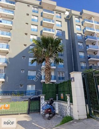 Mevlana Mahallesinde Site İçerisinde Satılık 1+1 Daire