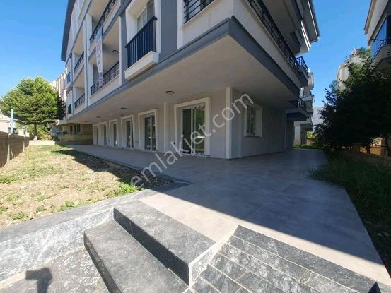 Didim Efeler Mahallesinde Satılık 2+1 Sıfır Yapılmış Daire Satıyoruz