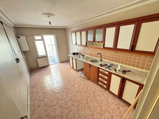 Aşağı Eğlence Yakını Gata Şehir Hastane Yakını Katta 3+1 Ön Cep