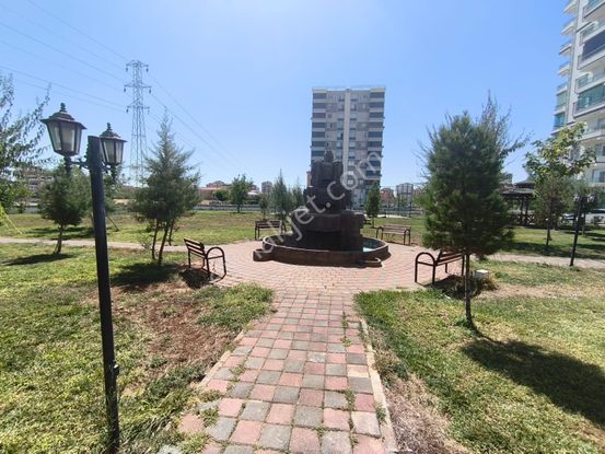 Üçkuyular Kiralık 3+1 Lüks Daire