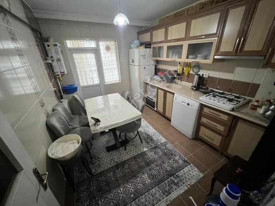 Kanuni Mahallesi'nde Cadde Yakını 3+1 Daire!