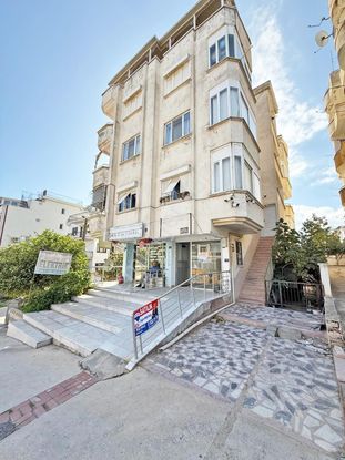 Didim Efeler Mah. Pınar Caddesi Başında Dükkan