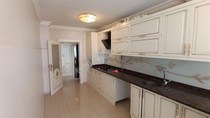 Konak Mhde 2+1 120m2 Kombili Kiralık Daire