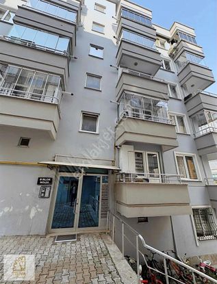 Truva'dan Atakent Mah. Atasam Hastanesi Yanı Ara Kat Kiralık 3+1