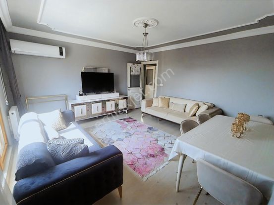 Gebze İnönü Mh. İskanlı Satılık Cadde Üzeri 3+1 Arakat Daire