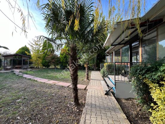 Şehir İçinde Doğa İle İç İçe Kiralık Çiftlik Evi