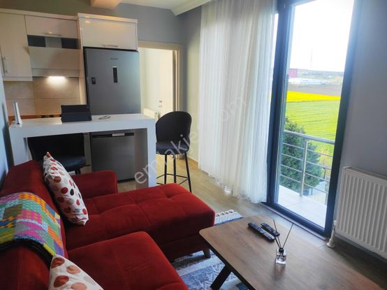 Silivri Mimar.s Mah. Sıfır Eşyalı 1+1 Çift Cepe Daire İskanlı