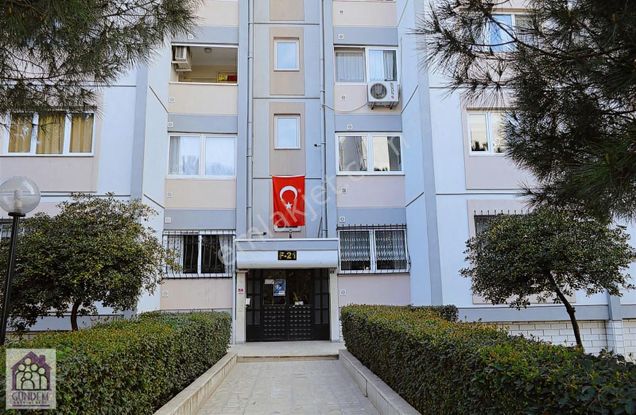 Gündem Gayrimenkul'den Yahyakaptan'da 3+1 Eşyalı Kiralık Daire