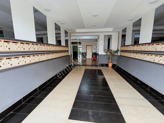 Manzaralı İskanlı Geniş 3+1 Bağımsız Çift Asansörlü