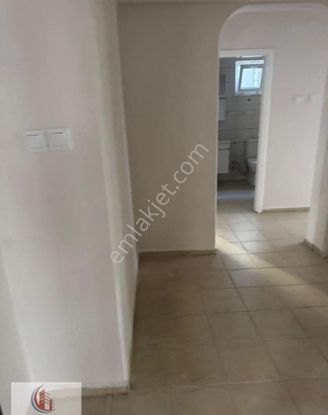 Bahçeli 7.caddede 3+1 Katta Boş 7 Milyon 450 Bin Tl Cansudan