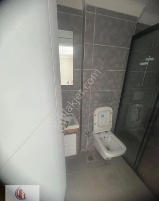 Bahçelide 2+1 Yeni Bina Ebebeyn Banyolu Giriş 8 Milyon Bin Tl Cansudan