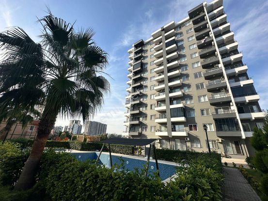 Ethereal'den Arpaçbahşiş'de Denize Yakın Havuzlu Site İçi 1+1