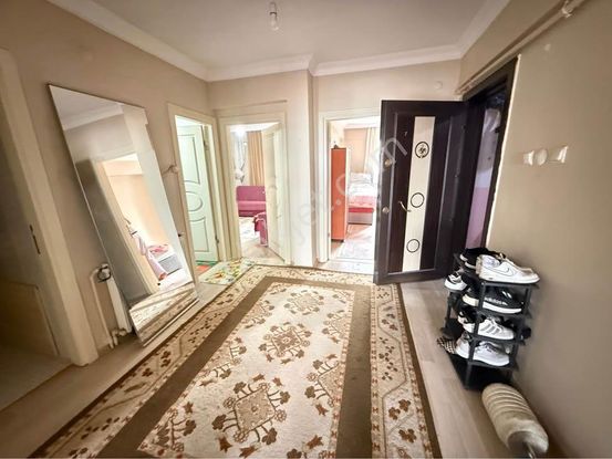 Hıdıraga Mahalllesı Kat 5 2+1 110 M2 Asansör Yok 25 Yasında 1,595 Bın