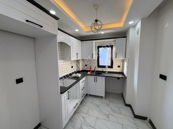 Doğan Emlak Group’tan İlkadım Kışla Mh.2+1 3.kat Kiralık Daire