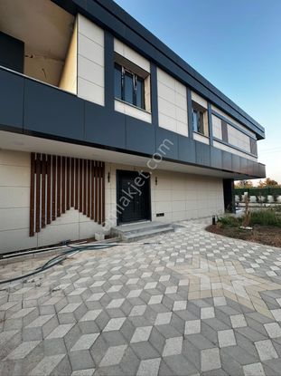 Burçesentepe Natamam Fırsat Villa