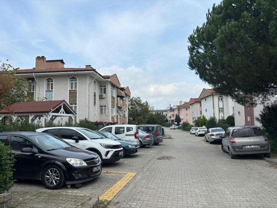 Saraylı Kk'da 3+1 Ara Kat Kiralık Daire