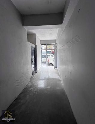 Karaosmanoğlundan Ana Cadde Üzeri 20mt Kiralık Dükkan