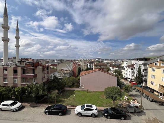 Net'den Çayırova Atatürk Mh 220 M2 Satılık Geniş 5+1 Dublex