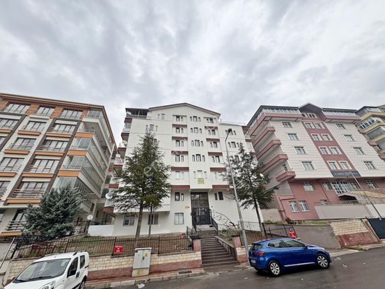 4+1 Etlik De Cadde Üzeri Teraslı Asansörlü Kapalı Otoparklı