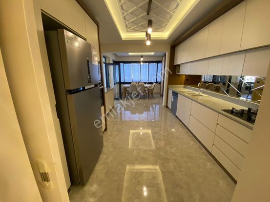 Akkent'de Millet Cami Yanı-3,5+1-akıllı Sistem-kapalı Otopark