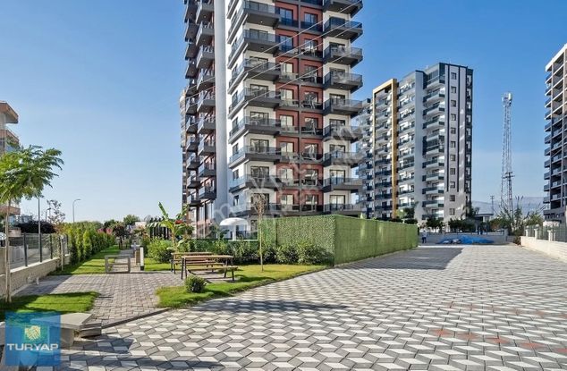 Kargıpınarı'nda Geniş, Deniz Manzaralı Havuzlu Yeni 1+!