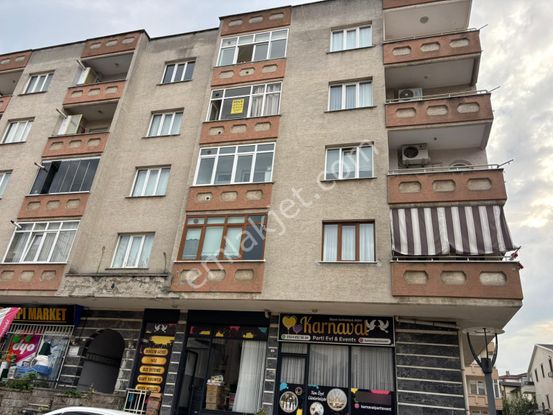 Değirmendere Merkezi Konum Kiralık Geniş Daire 160 M2
