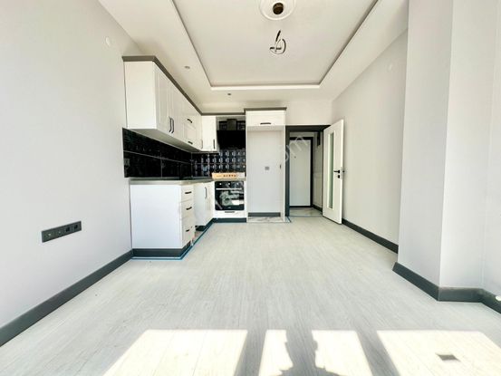 ⭐akçay Ay Emlak'tan⭐altınkum'da Doğalgazlı Denize 300 Mt Şık Tasarımlı Satılık 1+1 Ultra Lüks Daire