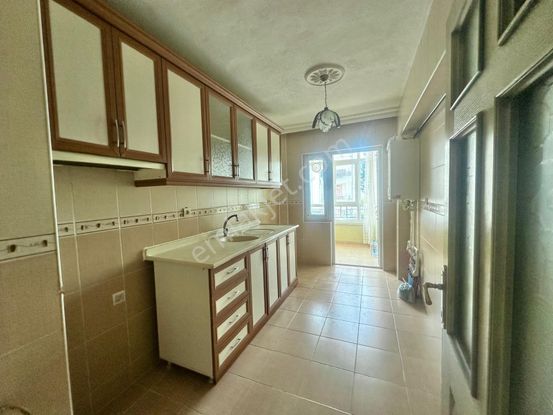 Sincan Akşemsettin Mh De 3+1 Bağımsız Ara Katta Asansörlü Yapılı Daire