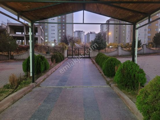 Sakarya Mahallesi Satılık 3+1 Daire