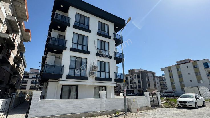 Seyrek Bakırçay Üniversitesi Yakını Krediye Uygun Satılık 1+1 Daire