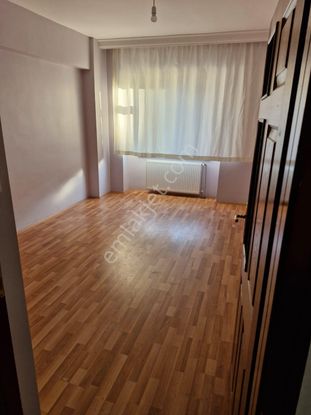 İncesu Merkezde Cadde Üstü 3+1 Satılık Daire