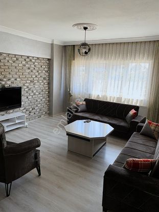 Görüklede Ayrı Mutfak Merkezi Geniş M2 3+1 Eşyalı Kiralık Daire