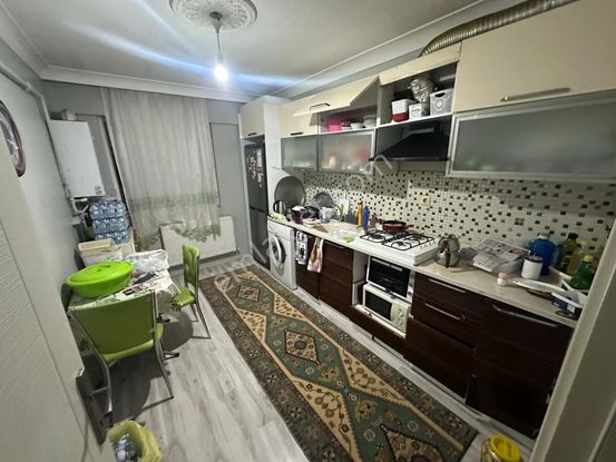 Atapark Mahallesi'nde Cepheleri Açık 2+1 Daire