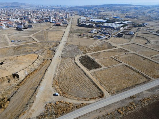 Fiyat Düştü Acil - 32 Dairelik 2454m2 Satılık Ada Bazlı Arsa