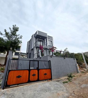 Didim Akbükte Sıfır 3+1 Lüks Villa