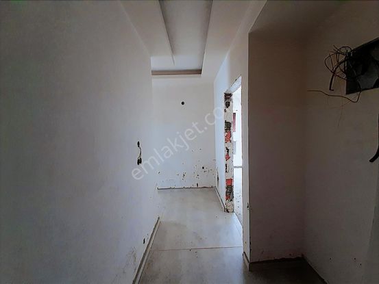 Kemalpaşa Yeni Çevre Yolunda 3+1 Sıfır Daire