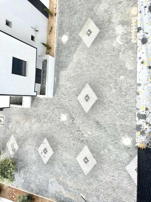 Esentepe'de_2+1 95m2_satılık Katta Daireler