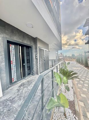 Varsak Altıayak Mah De Teraslı Ebv. Banyolu Lüks 4+1 Satılık