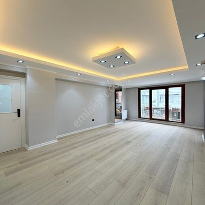 Esenyurt Mehterçeşme Mah.2+1 100m2 Boş Asansörlü 3.300.000 Tl