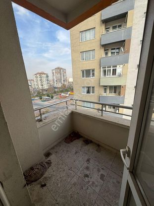 Acil Satılık.. Bu Fiyata Böyle Bir Daire Yok. Arayan Alır..