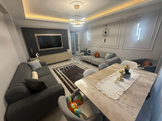 Küçükçekmece Söğütlü Çeşme Mah. 2+1 Yüksek Giriş Satılık Daire