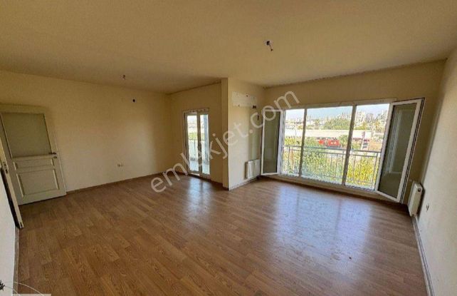 Fırsat Daire !! Kıyıboyu Toki K.mutfak, E.banyolu Hasarsız Geniş 4+1