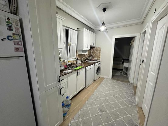 Engin Erdem'den Yenibosna Merkez Mah De 2+1 Temiz Kiralık Daire