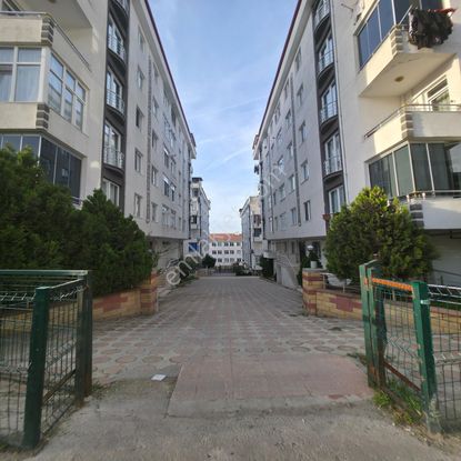 İstasyon Mah. Fırsat Daire 2+1 İçi Yapılı İskanlı Site İçinde