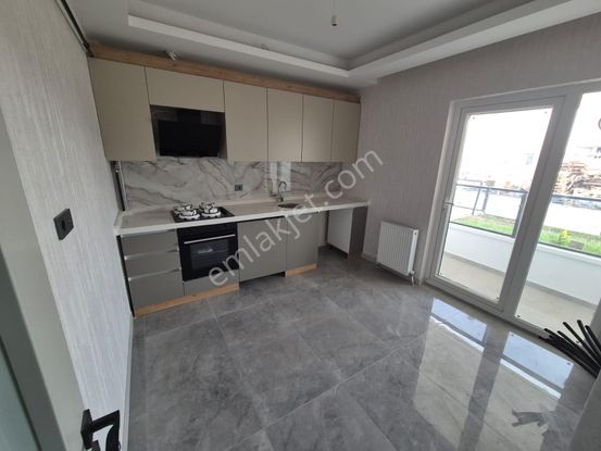 29 Ekim Mah.de 2+1 Sıfır Bina (fırsat)