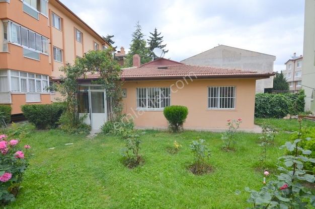 Talha Tozduman'dan Melikşah Site İçerisinde Müstakil 1+1 Daire