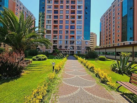 Beylikdüzü Adnan Khv Mh Aktel Recidence 4+1 Aydınlık Acil Satılk